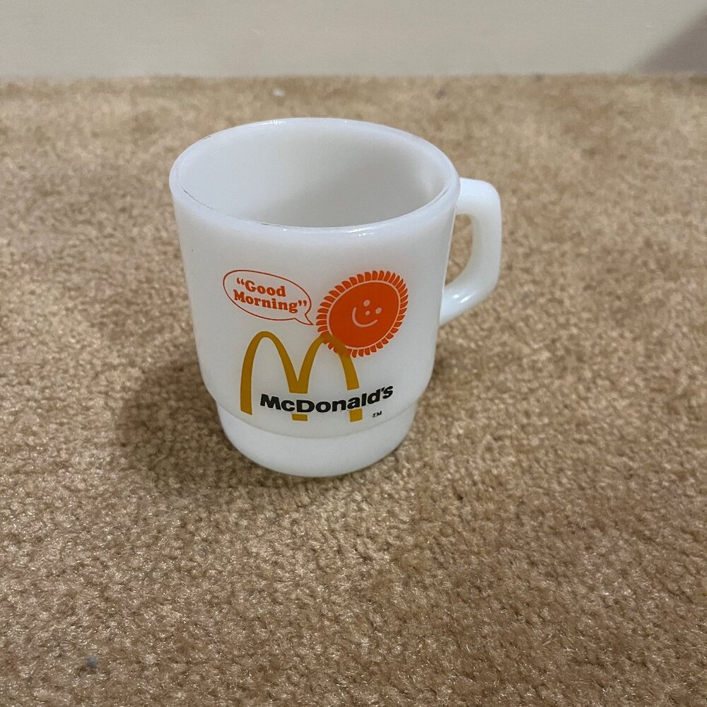 Vintage McDonalds 1970’s/1980’s, Anchor Hocking Fire King mug, like new